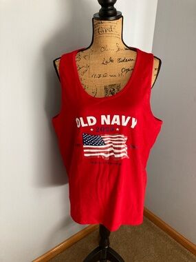 NWT Old Navy Red Tank Top with American Flag Graphic Women Size L